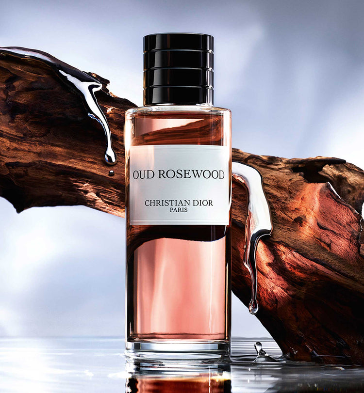 Give Oud Ispahan: genderless perfume - Holiday Gift Idea