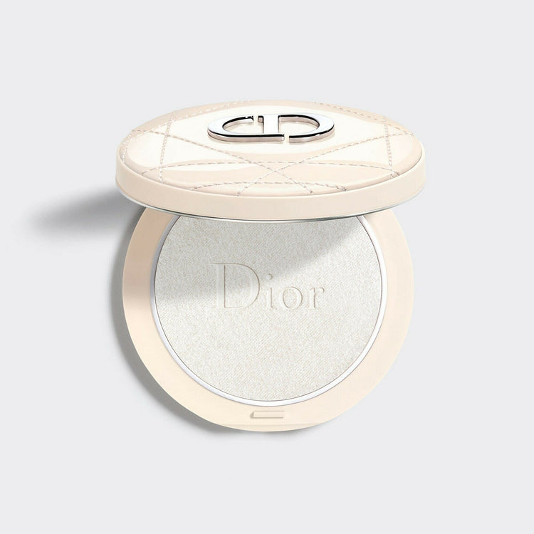 恆久貼肌亮采蜜粉餅- 極致提亮光影粉| Dior Beauty HK
