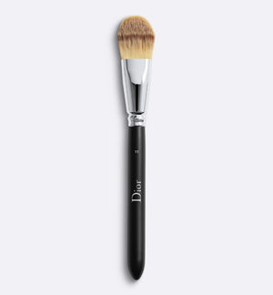 Dior Backstage Light Coverage Fluid Foundation Brush N°11 | Light Coverage Use