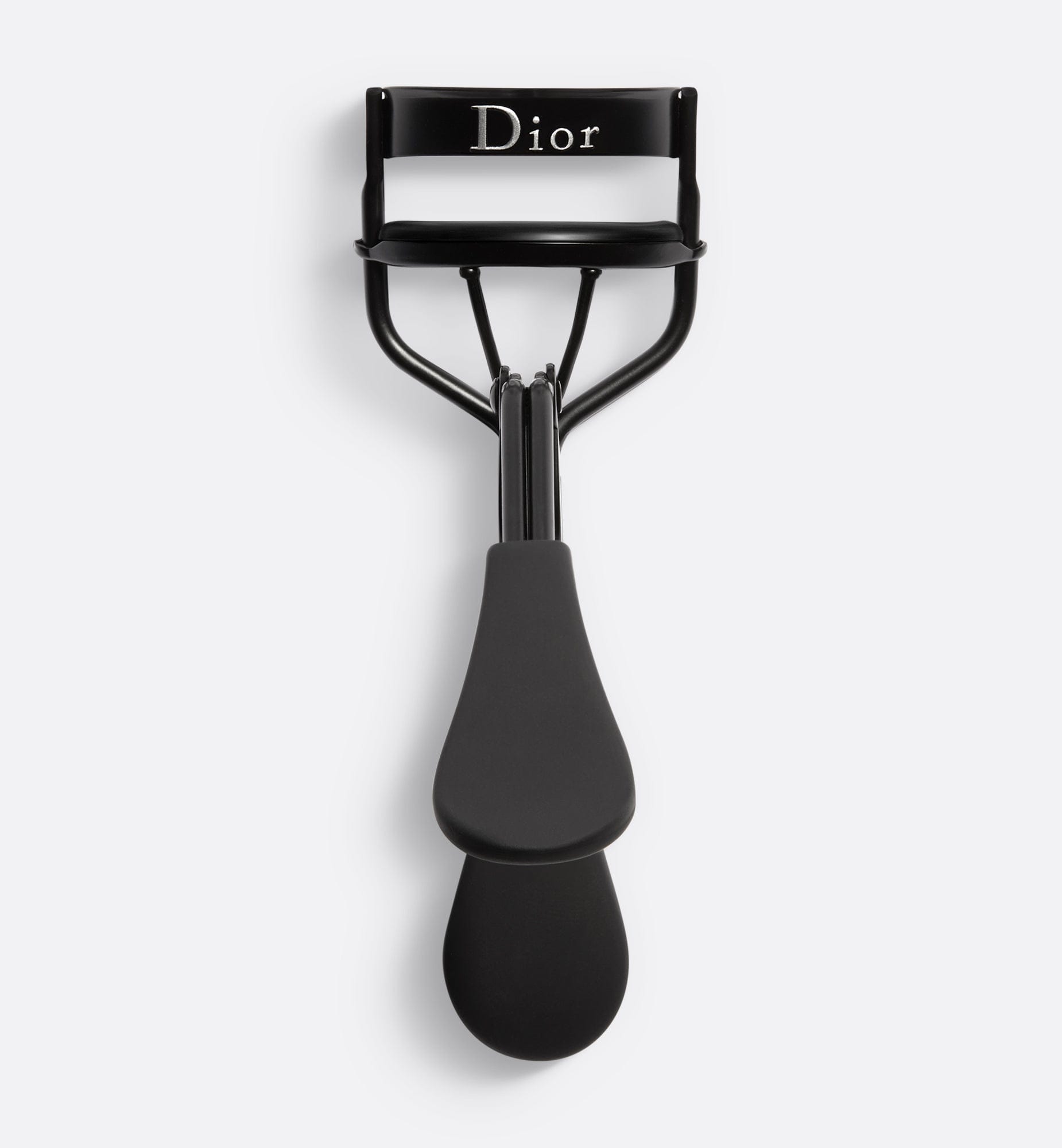 Dior Backstage Eyelash Curler | Ultra-Smooth Squeeze for an Instant Perfect Curl