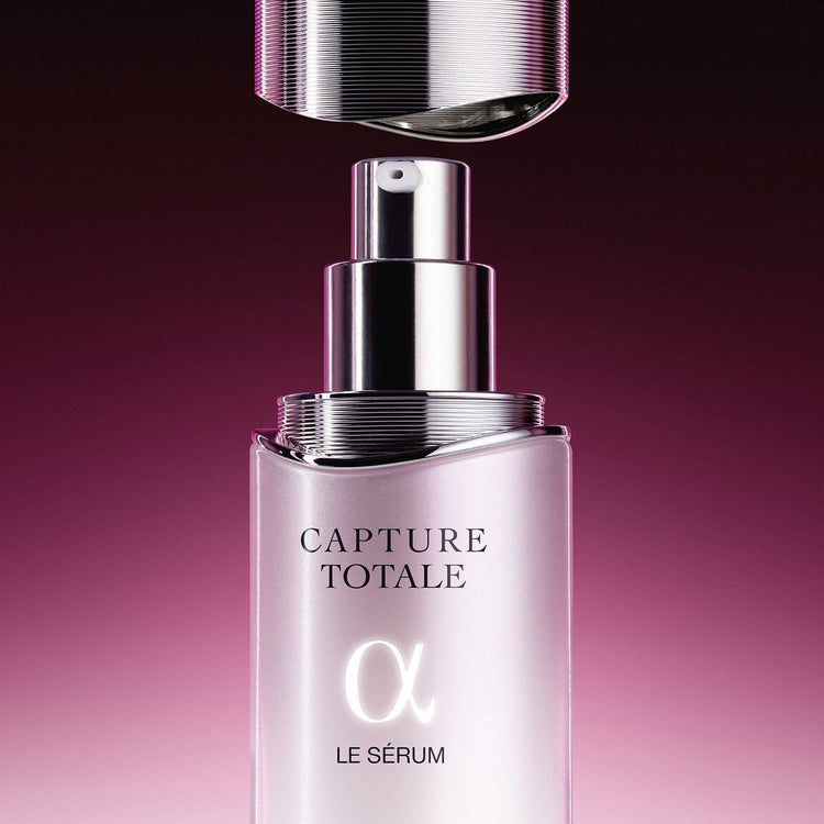 Capture Totale Le Sérum: Age-defying Serum for Firmness, Plumpness